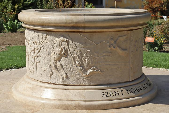 007_Szent_Norbert_kut_Zsambek_2022._IMG_0795.jpg