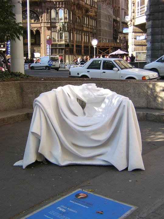 017_Pieta_2005._Ferenciek_tere_1.JPG
